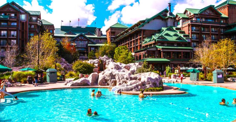 Wilderness Lodge pool