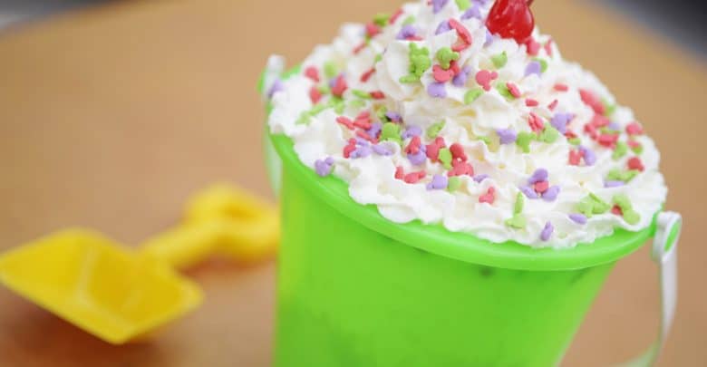 sand pail sundae