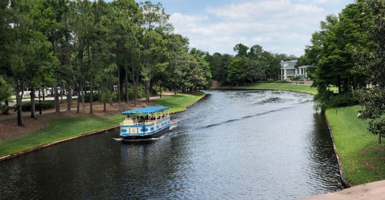 Sassagoula River Boat Port Orleans Riverside