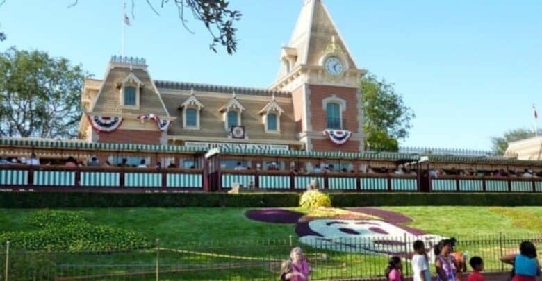 Disneyland with Mickey mouse face
