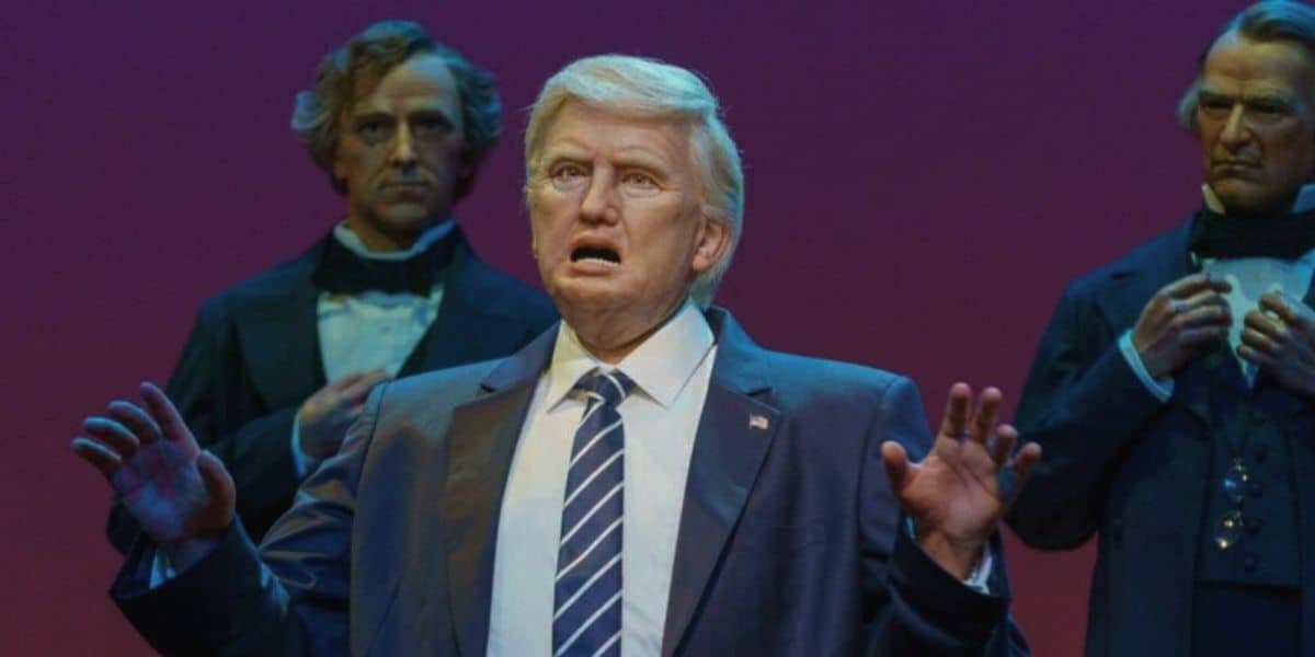 Donald Trump animatronic on the hall of presidents