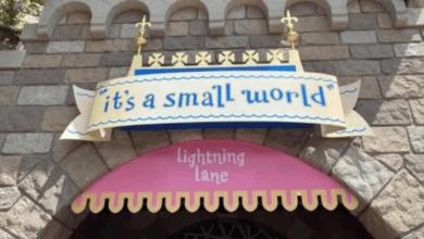 "it's a small world" Lightning Lane sign