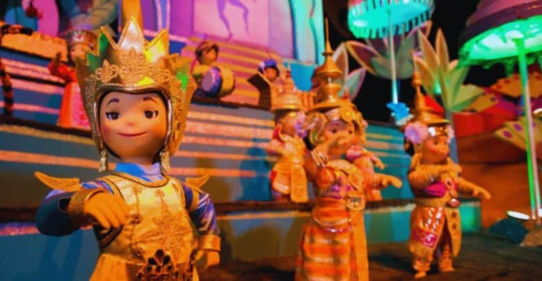 it's a small world