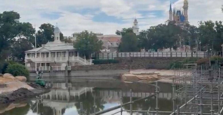 Water has returned to the Rivers of America at the Magic Kingdom.